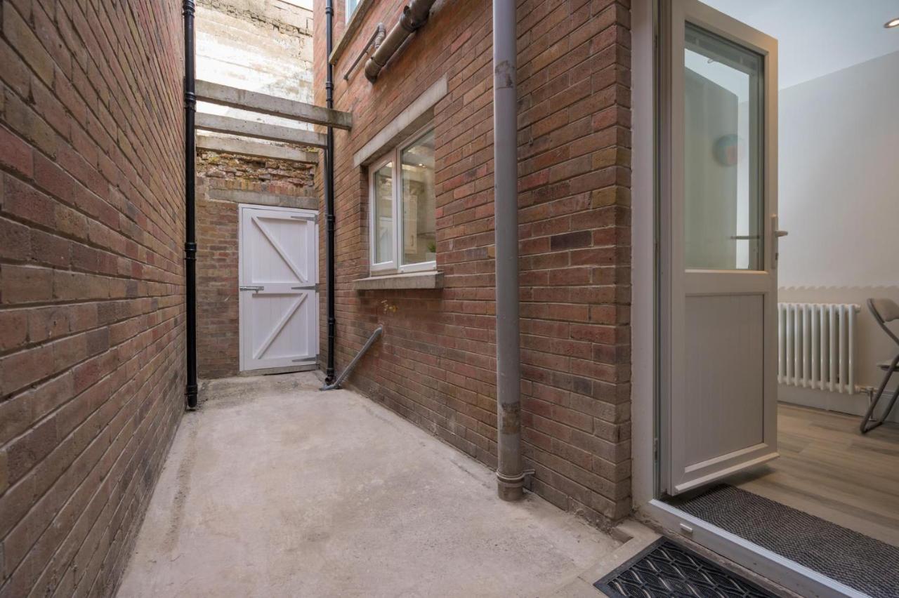 Central Belfast Apartments: Georgian House エクステリア 写真